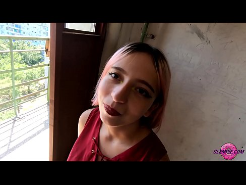 ❤️ شاگرد سينوئل چوسي ٿو هڪ اجنبي کي ٻاهر جي پوئتي ۾ - هن جي منهن تي ❤❌  ❌